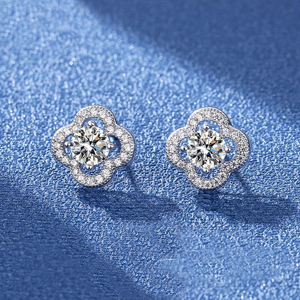 D Цвет 0.5Ct Муассанит Четырехлистный Клевер Серьги-гвоздики для Женщин Стерлингового Серебра 925 пробы с GRA Свадебные Ювелирные Изделия