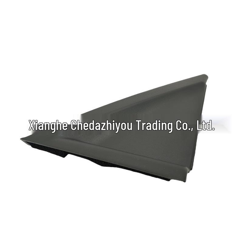 Отделка заднего бокового крыла Kia Cerato Spectra 2004 (838302F000, 838402F000)