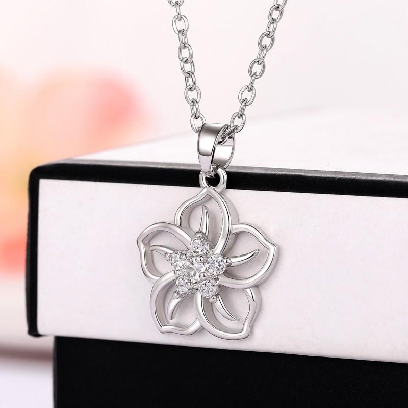 Нежное ожерелье с цветочным кулоном Huitan с кристаллами CZ Partysu Fresh Neck Accessories для женщин, свадебных вечеринок, модные украшения