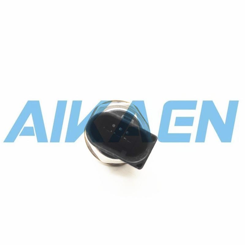 55PP28-01 55PP2801 Original Fuel Rail Pressure Sensor For  A4 A5 A6 A7 Q5 Q7 3.0 4.2 TDi 05A906051