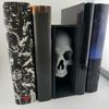 Halloween Skull Bookend Bookshelves Decoration Spooky Gothic Skull Figurine Home Office Desktop