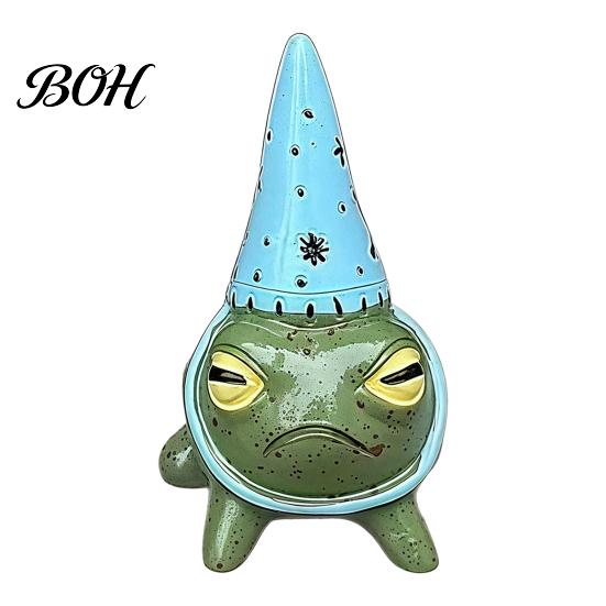 Handmade Frog Sculpture Miniature Figurine, Little Statue with A Party Hat, Decorative Resin Ornament for Outdoor Garden Courtyard Whimsical Decor