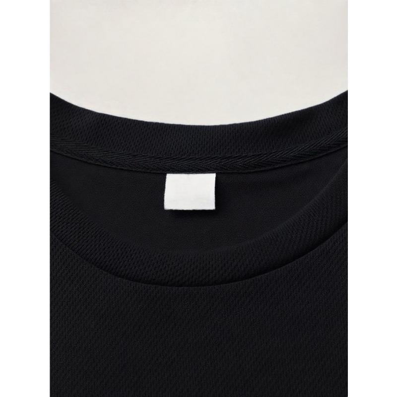 European sizes Casual Trendy Short-Sleeve Clothing for Girls, Featuring a Graphic Tee That Showcases a Girl Who Adores Pandas