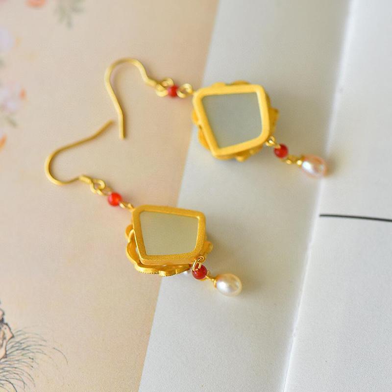 Вдохновленный дизайн Натуральный нефрит Хэтянь Эмаль Фарфор Южный красный турмалин Длинные серьги Женские Классические украшения