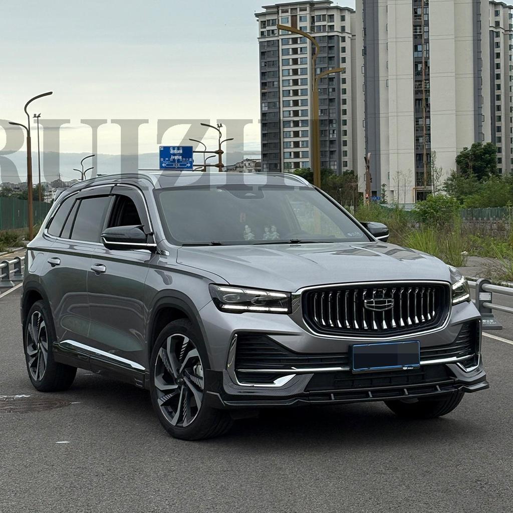 Обвес для Geely Xingyue L 21-25: Модифицированные передний/задний сплиттеры, диффузор и насадки на выхлопные трубы