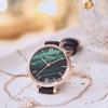 Новые женские часы Xiaohongshu, женские часы, женские водонепроницаемые кварцевые часы с поясом, маленькие зеленые часы INS wind ниша
