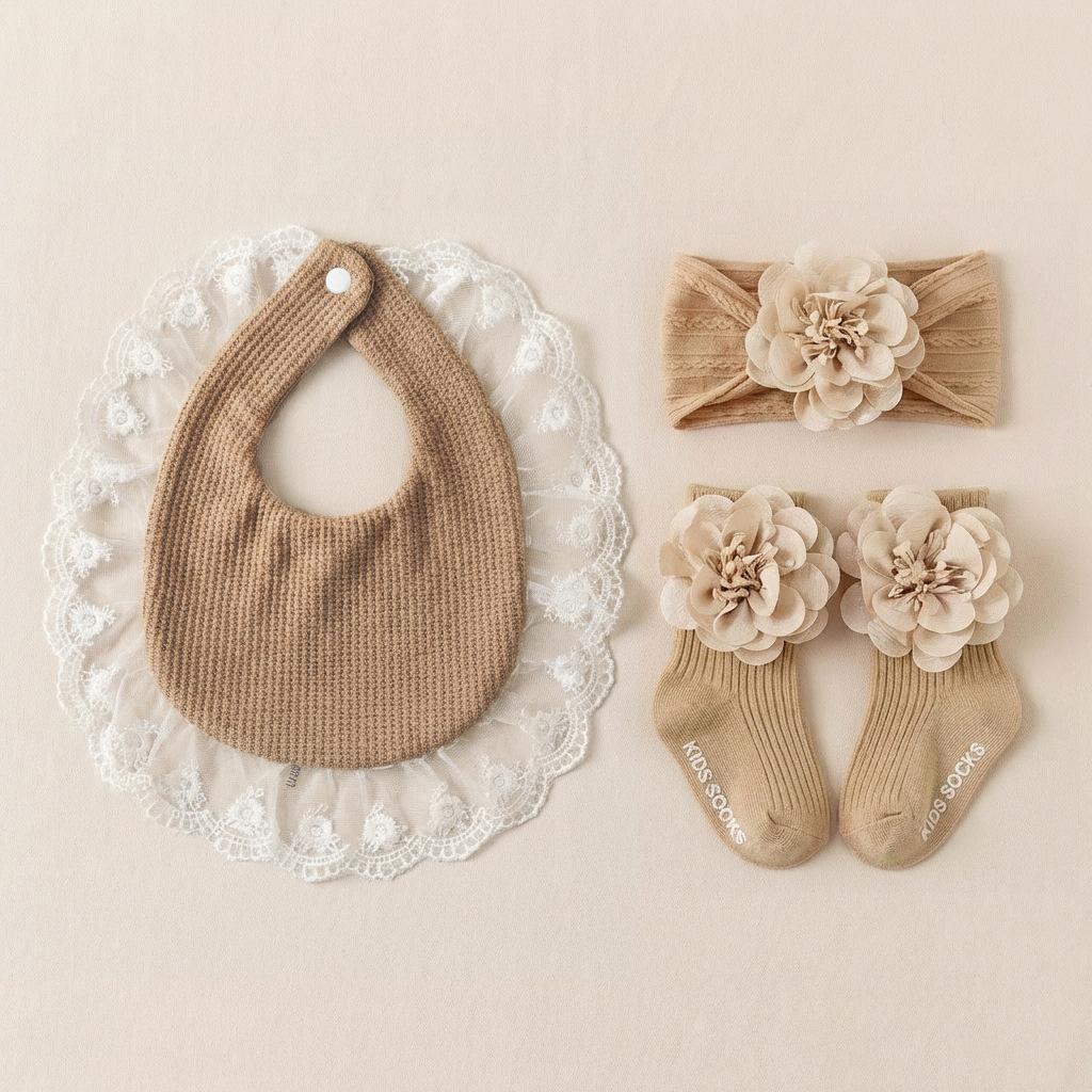 3Pcs Baby Girl Gift Set Lace Bib Floral Headband Socks Set 3D Flower Cotton Infants Toddlers Party Birthday Accessories