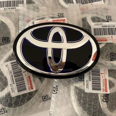 Зеркальный значок решетки радиатора 140 мм для Corolla 2019 2021 2022 2023 2024 2025 90975-02124