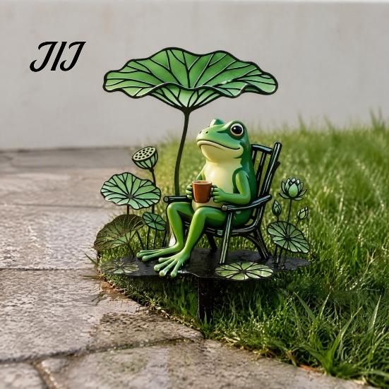 Decorative Outdoor Yard Art Metal Garden Stake, Cute Frog Lotus Leaf/Mushroom/Birds on Tree Branch Gardening Gifts for Women Sign, Lawn Ornament