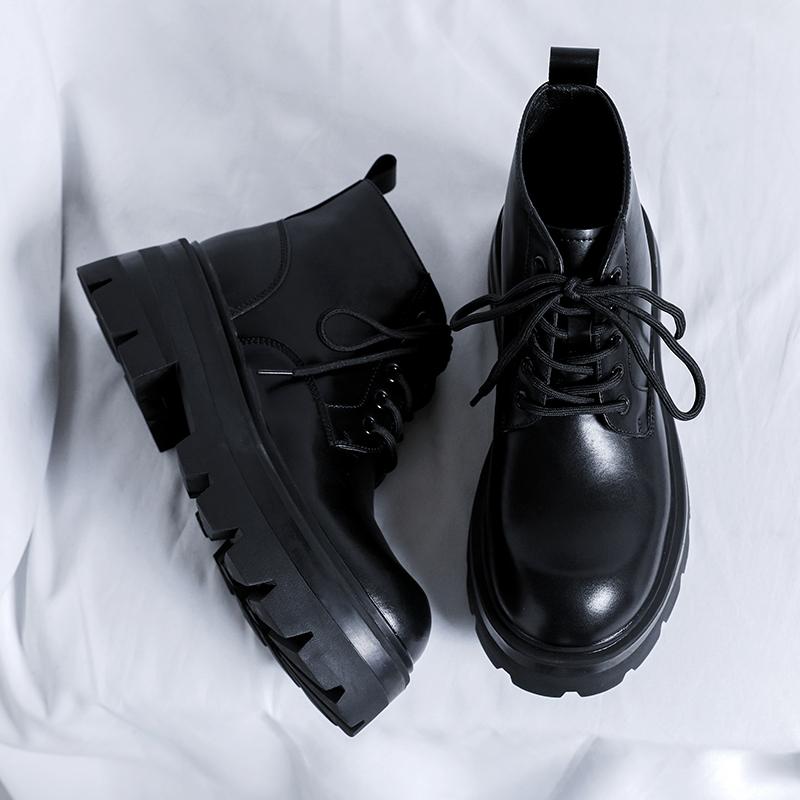 Ботильоны на толстой подошве для мужчин, круглые носки, черные, на шнуровке, мужские мотоциклетные ботинки, новый тренд, кожа, высокие каблуки, мужская обувь, высокий верх