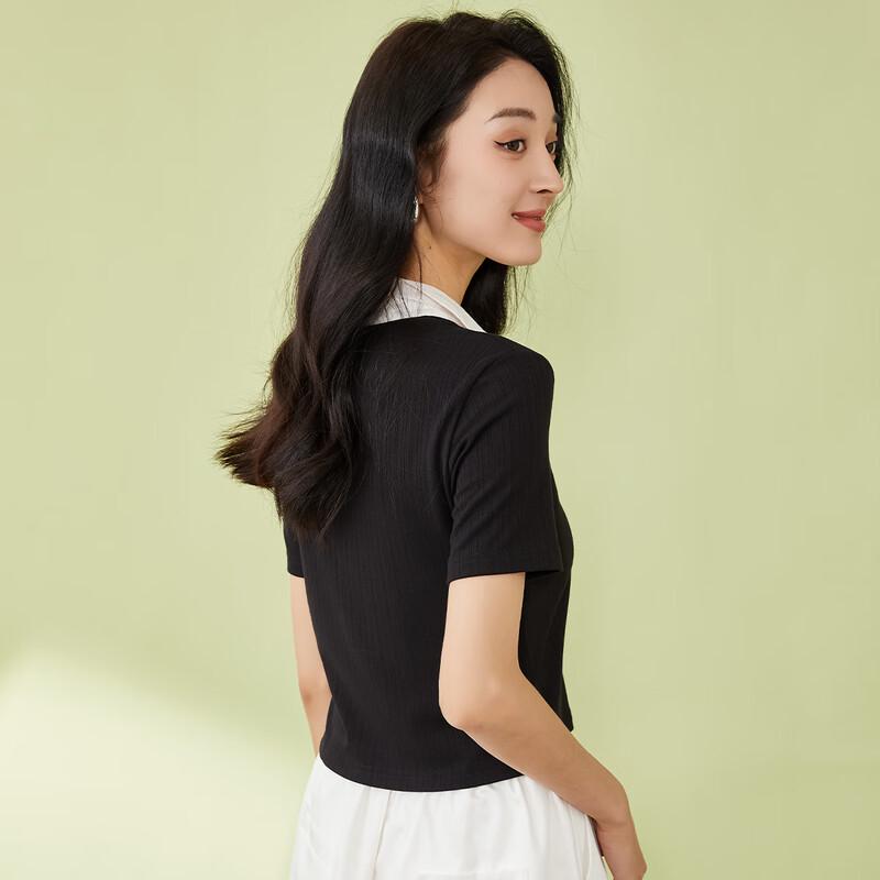 Women's Short Sleeve U-Neck Knit Top