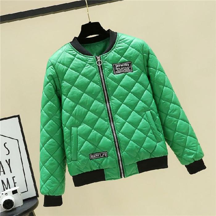 Женская бейсбольная куртка большого размера из легкого хлопка - зимнее облегающее утепленное короткое пальто 2023 года