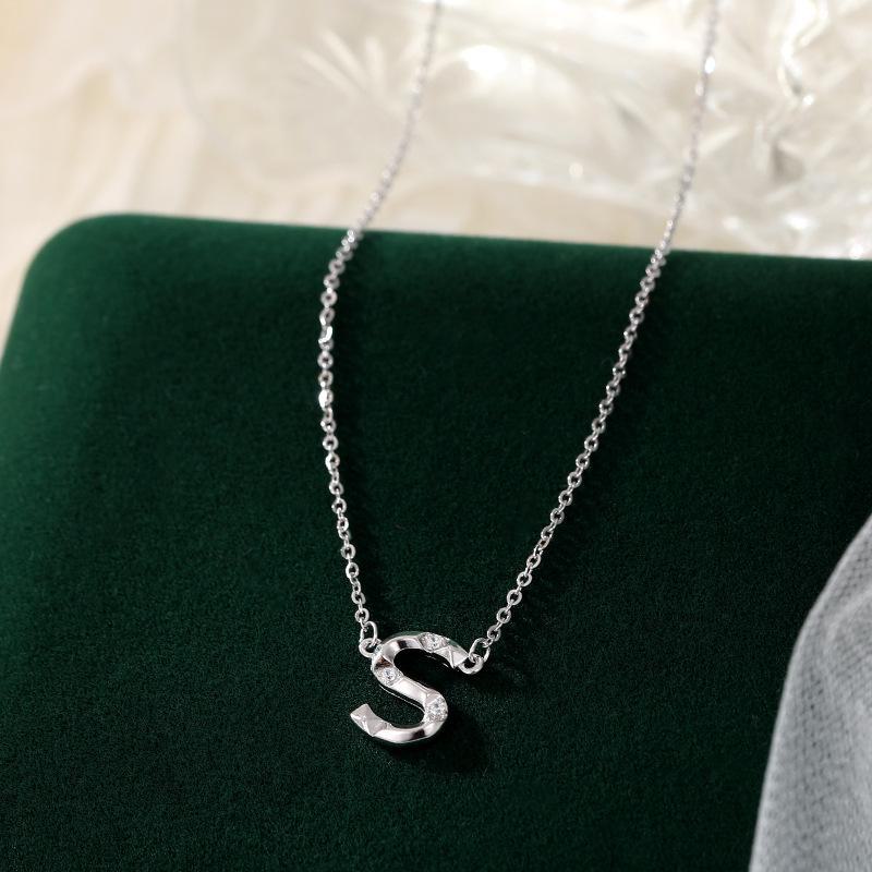 Ожерелье Banyan Tree S925 Silver Diamond с английскими буквами - элегантная и универсальная цепочка для ключицы для женщин