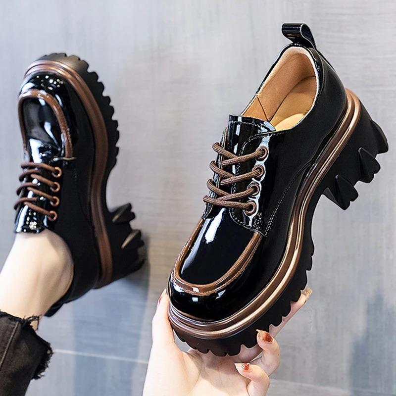 Туфли-лодочки на толстой платформе в британском стиле, повседневные женские осенние туфли на шнуровке, на толстом каблуке, женские туфли из лакированной кожи с круглым носком