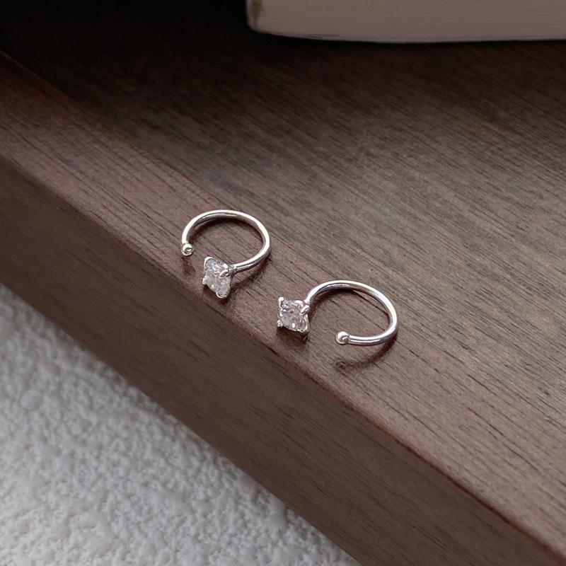 Серьги-крючки из стерлингового серебра S999 с фианитами-алмазами для женщин – Элегантные, легкие, высококачественные пирсинги для хряща уха с утонченным дизайном