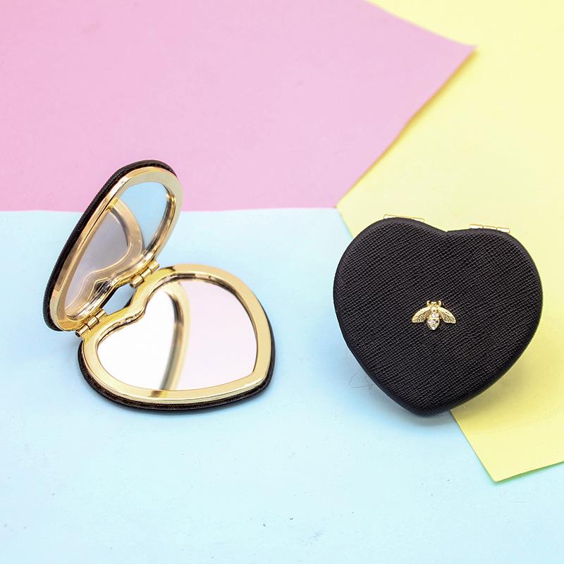 Portable Heart-shaped Makeup Mirror Double Sided Folding Mini Makeup Mirror Cute Bee Pocket Cosmetic Mirror Gift for Women