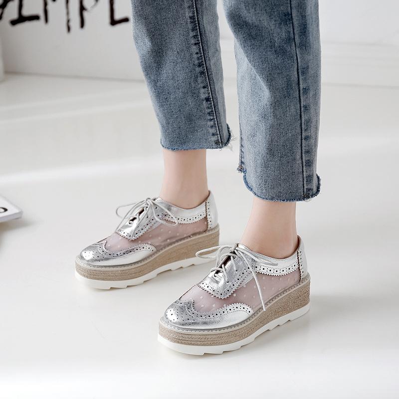 Универсальные женские туфли на толстой подошве, весна 2024, новые туфли в британском стиле на шнуровке, на наклонном каблуке с увеличенной внутренней высотой HZB