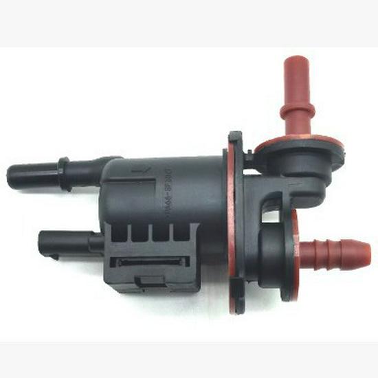 Электромагнитный клапан угольного фильтра Ford 136200-7590 EU5A-9G866-CE