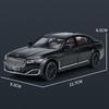1/24 BMW THE 7 760Li Миниатюрная литая игрушечная машинка Модель 1:24 открывающиеся двери со звуком и светом, коллекция подарков для детей