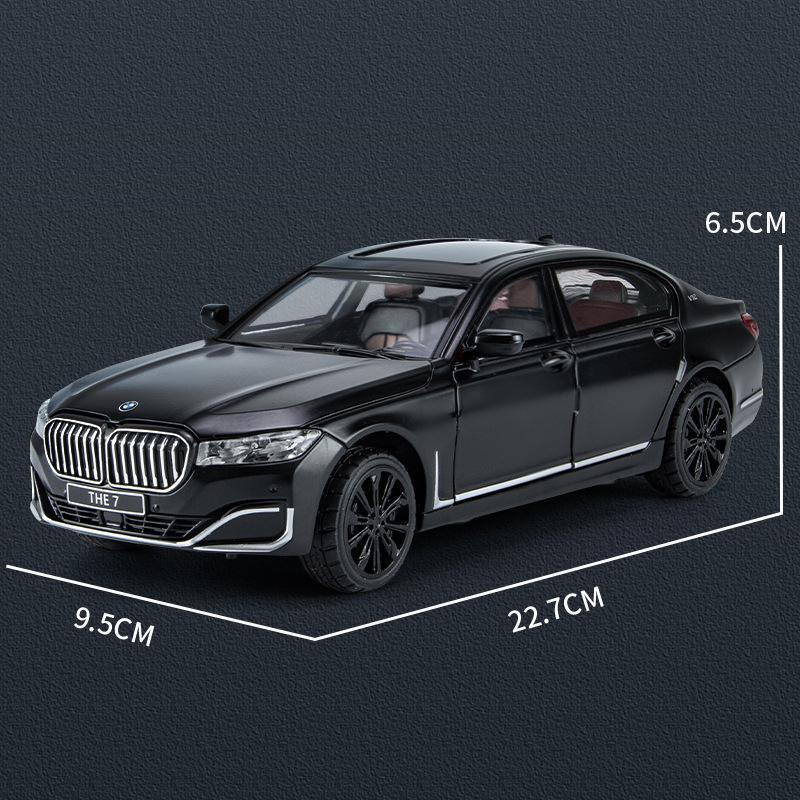 1/24 BMW THE 7 760Li Миниатюрная литая игрушечная машинка Модель 1:24 открывающиеся двери со звуком и светом, коллекция подарков для детей