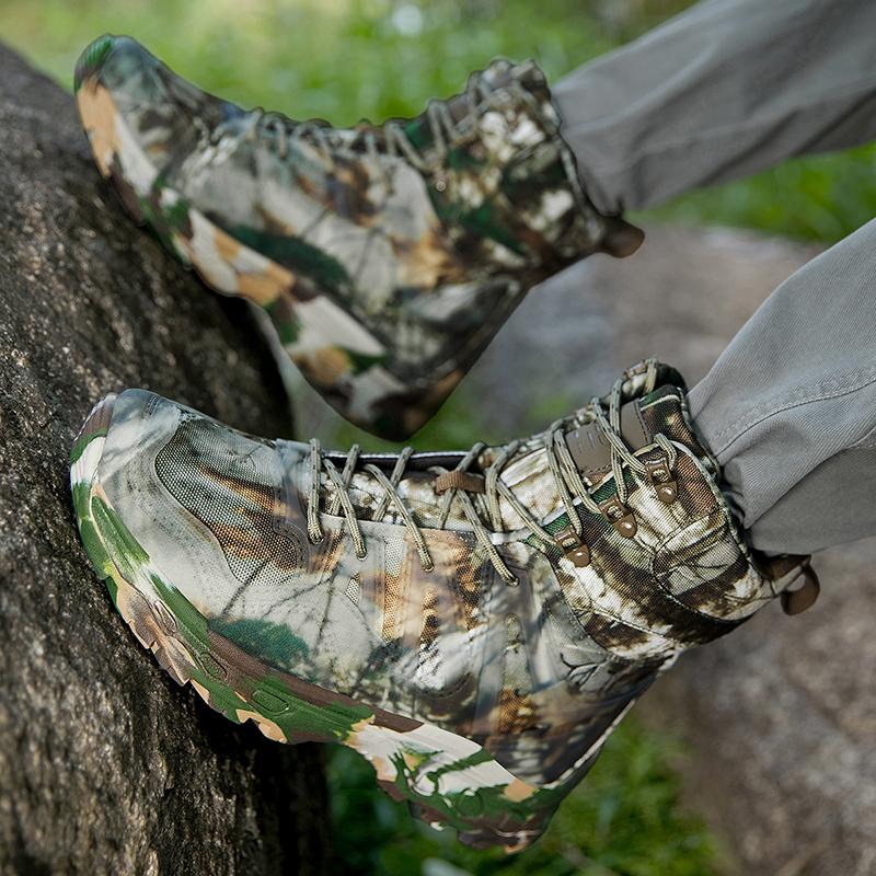 New Outdoor Camouflage Boots 2024 High Cut Thick Bottom Anti Slip Wear Resistant Outdoor Hiking Camping Mountaineering Shoes