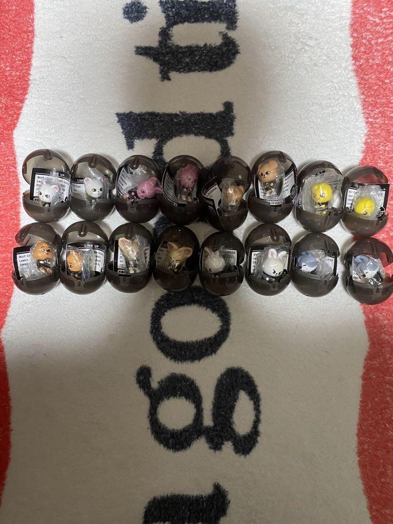 Stray kids Skzoo Pinch And Connect Mascot Gashapon Capsule Toy Япония 2025