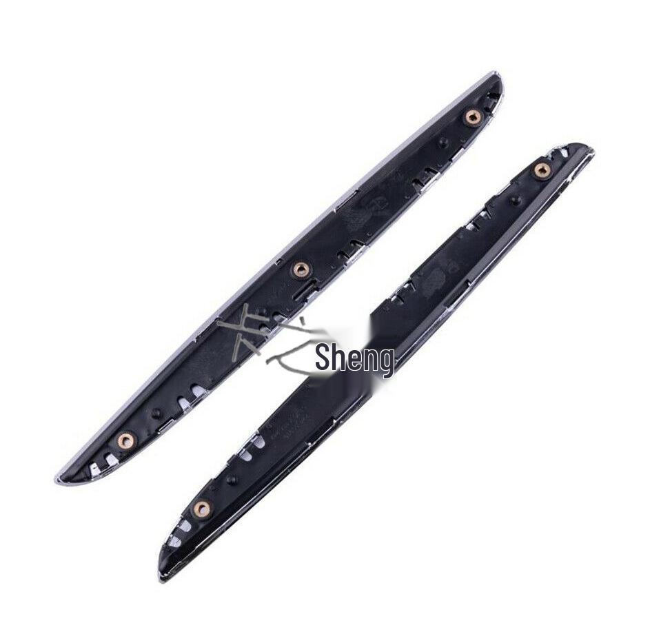 BMW 3 серии Капот Центральная решетка Яркая отделка 51137117242/51137117241