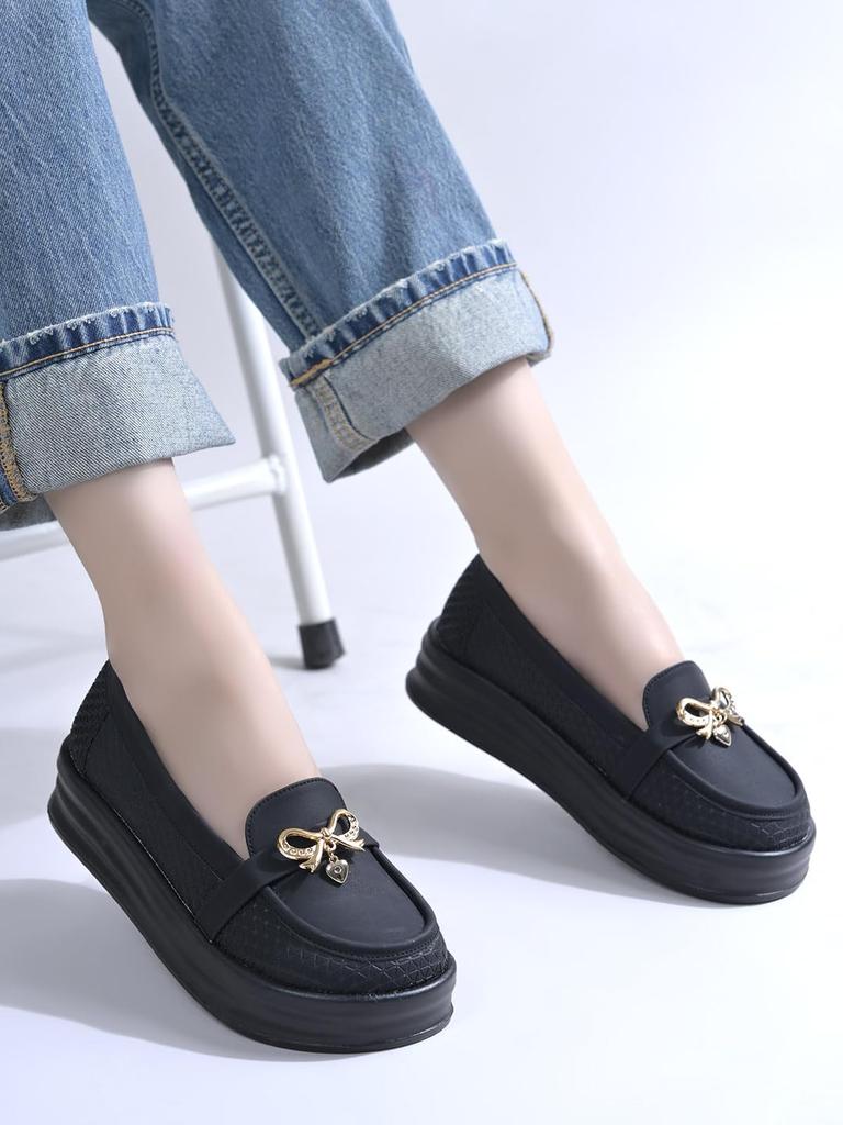 Shoetopia Женские туфли-лоферы на платформе | Стильные повседневные туфли без шнуровки с металлическим декором | Удобная обувь на каждый день, балетки