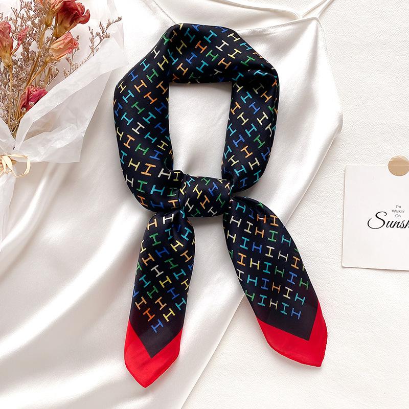 2204 New Fashion Small Square Scarf For Spring And Autumn Warmth, Sunscreen, Shawl, Dual Purpose Scarf, Professional Scarf, Headscarf