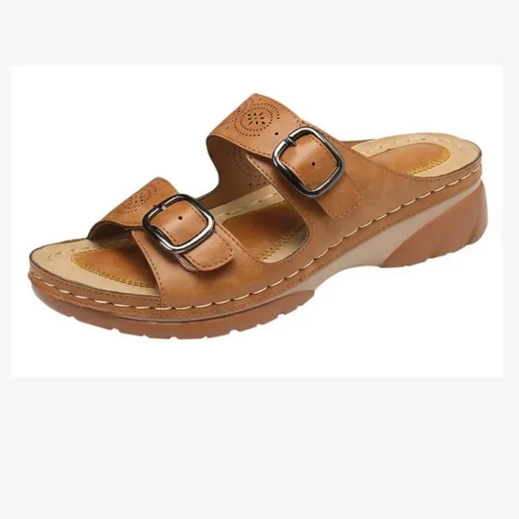 Мода 2024 года, босоножки на танкетке, обувь для женщин, модные тапочки с пряжкой на ремне и платформой для прогулок на открытом воздухе, нескользящие женские туфли с открытым носком