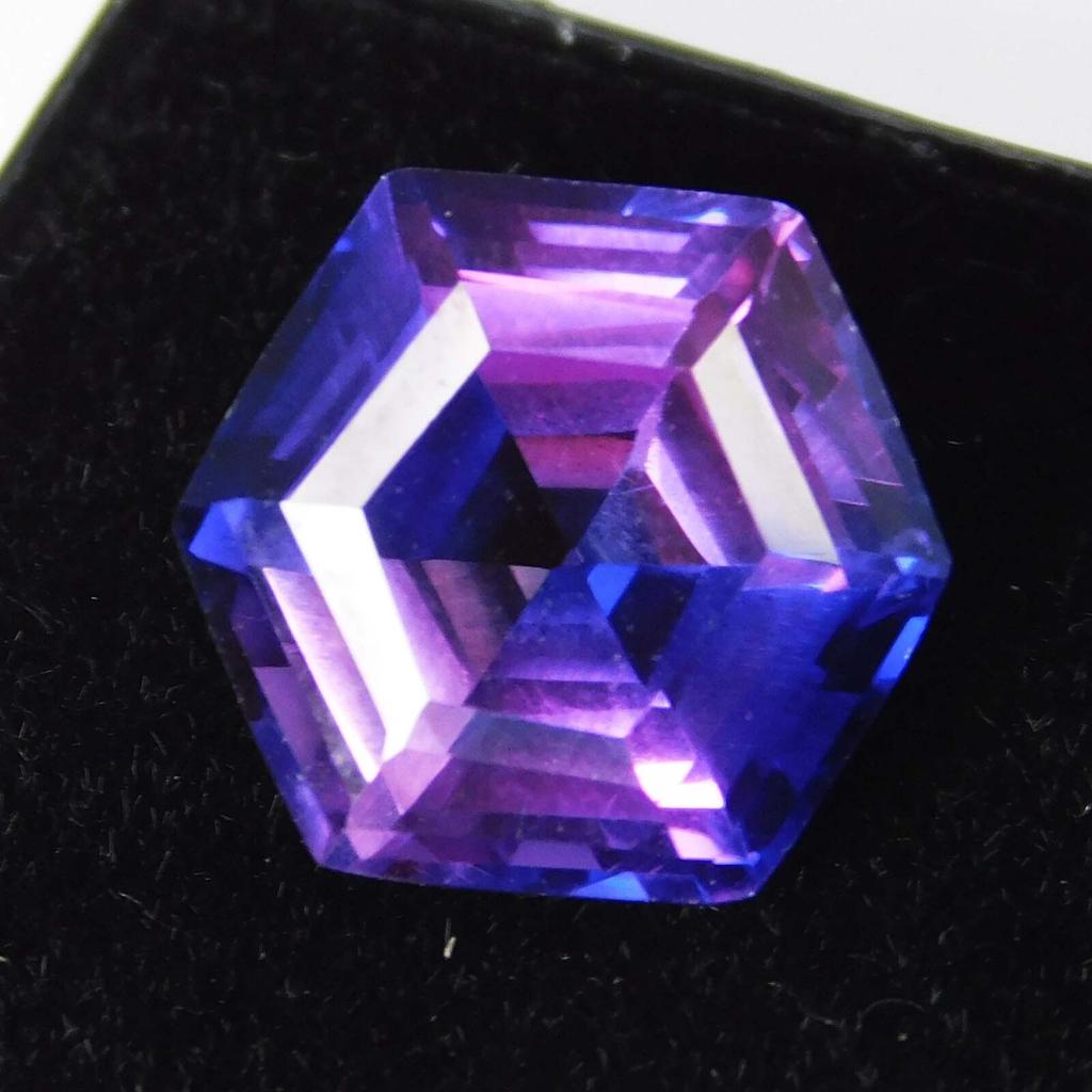 Natural Purple Tanzanite Loose Gemstone 6.20 ct Fancy Shape for Jewelry Making and Gem Collections
