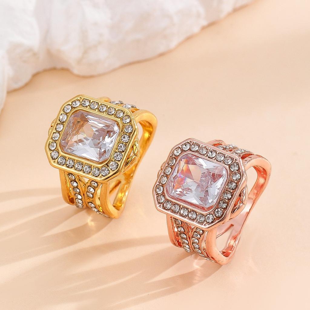Gorgeous Luxury Rings for Women Wedding Engagement Accessories Unique Female Ring Fashion Jewelry Gifts
