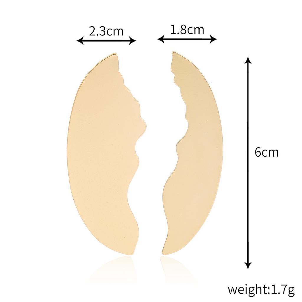 Niche Design Sense Ins Simple Asymmetric Earrings Baroque Temperament Asymmetric Earrings Trendy Earrings 2025 Lightweight Earrings for Sensitive Ears