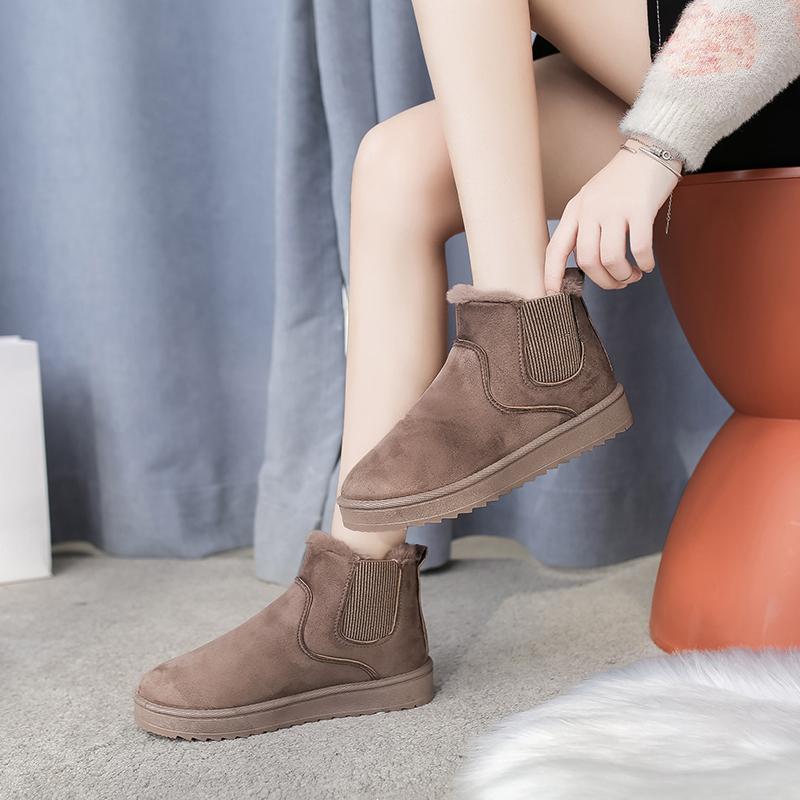 2024 New Women's Snow Boots Comfortable Warm Plush Ankle Boots Women Classic Thickened Fluff Winter Ladies Shoes Chunky Boots Woman