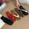 Fashion New In Summer Beach Female Flip Flops Slides Women Flats Slippers Shoes Fashion Square Toe Ladies Flats Slippers Sandals Shoes