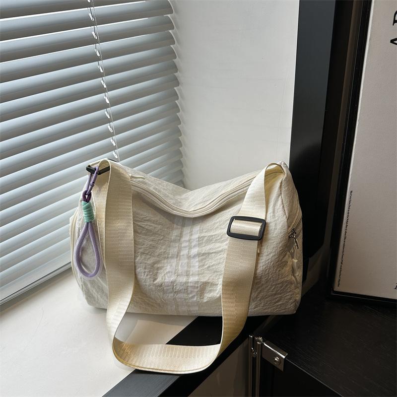 Ins Trendy Toast Casual Messenger Bag Sports Fashion Short Trip Pillow Bag Lightweight Striped Shoulder Bag