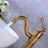 Полностью медный вращающийся смеситель для раковины в европейском стиле выше и ниже счетчика в стиле ретро