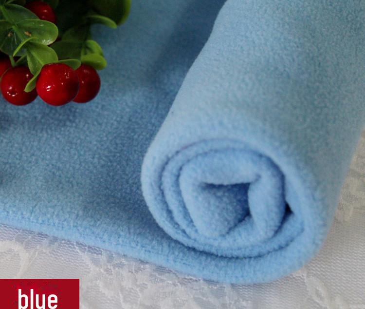 Двусторонняя флисовая ткань: Идеально подходит для одеял, игрушек, одежды и фотофонов