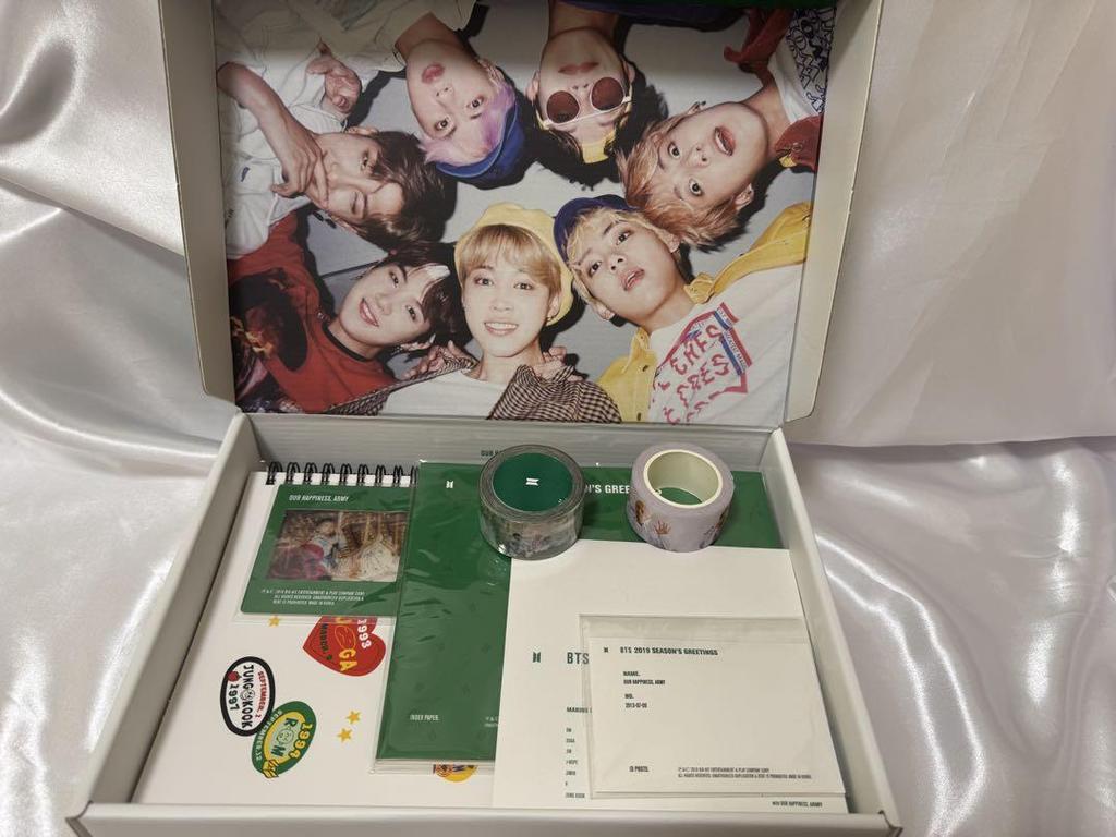 [USED] BTS 2019 SEASON'S GREETINGS Seagreen Baby Photo