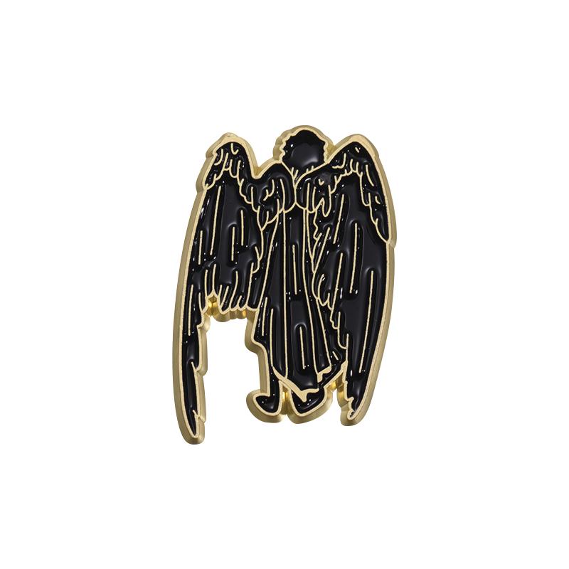 Angel Wing And Devil Wing Enamel Pins Custom Black And White Angel Brooches Lapel Badges Animal Jewelry Gift for Friends