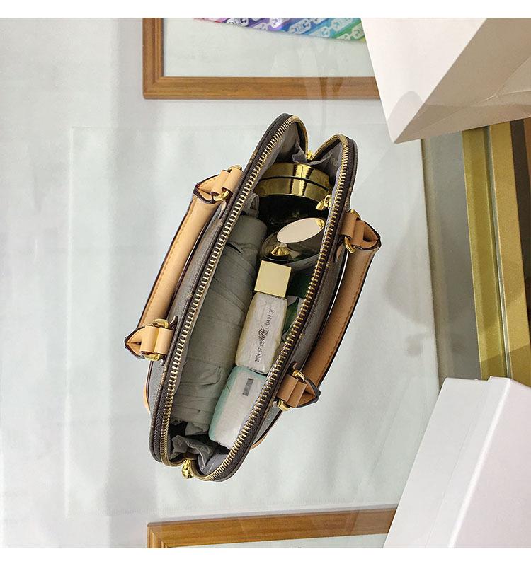 High-End Vintage Monogram Shell Crossbody: 2025 Influencer Chic Colorblock Handbag