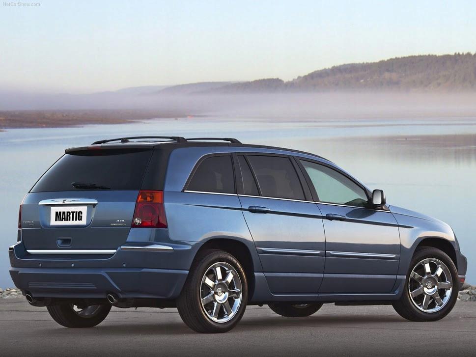 Chrysler PACIFICA Chrome trim for trunk lid
