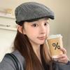 British retro textured hat showing a small face forward hat newsboy hat fashion versatile painter hat beret