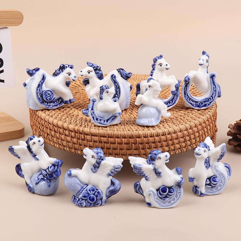 1 шт./пара Год Лошади 2026 Фарфоровая фигурка лошади Керамическая миниатюрная лошадь Украшение Домашний декор Коллекция предметов искусства и ремесел Подарок