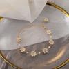 Women Bracelet Small Faux Pearl Golden Extension Chain Elegant Temperament Alloy White Flowers Charm Ladies Bangle Fashion Jewelry