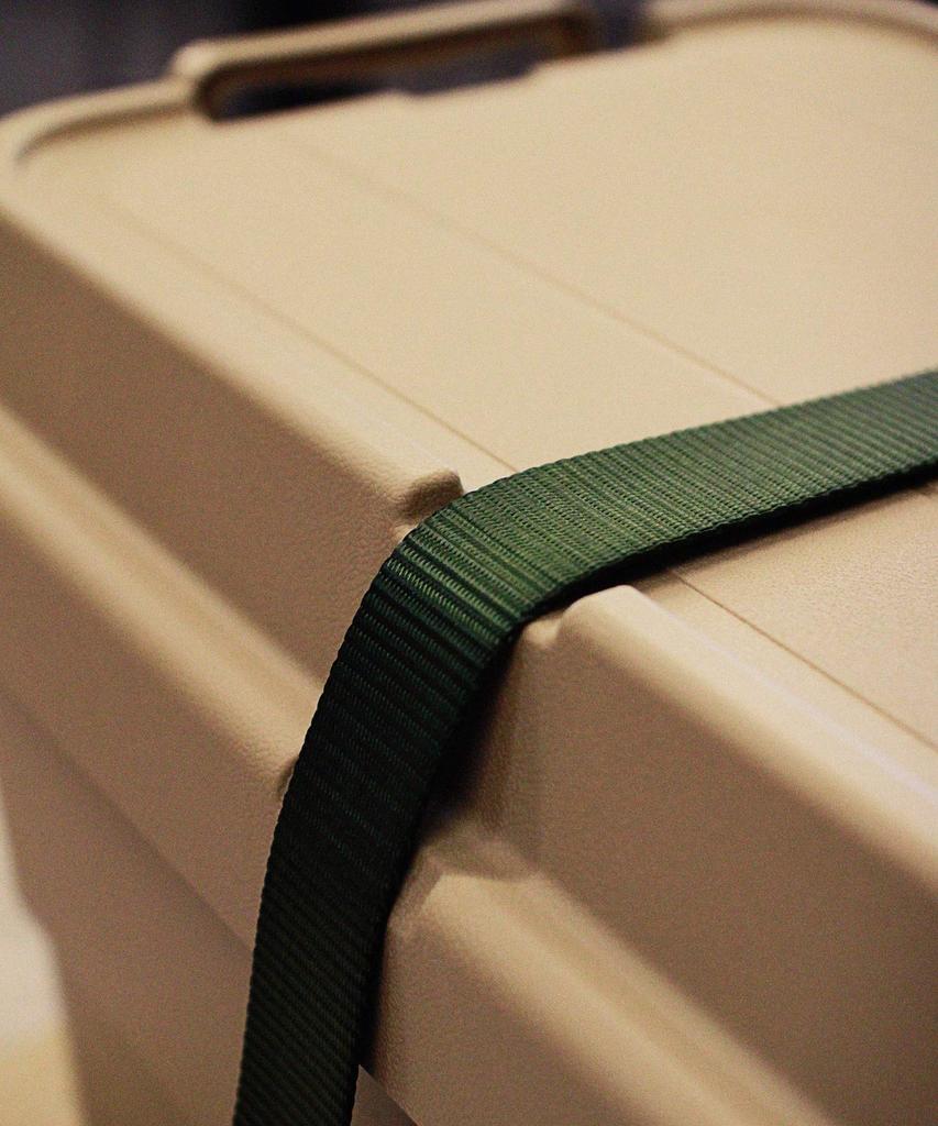 Gordon Miller Автомобильный 50-литровый складной багажник для хранения вещей, органайзер цвета койота, бежевый с крышкой, для сидения на открытом воздухе, большой емкости 1613362