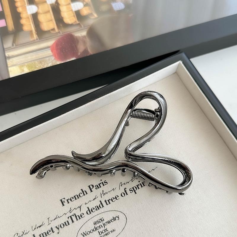 Металлическая полая заколка для волос в форме бабочки - модный аксессуар для хвоста Y2K