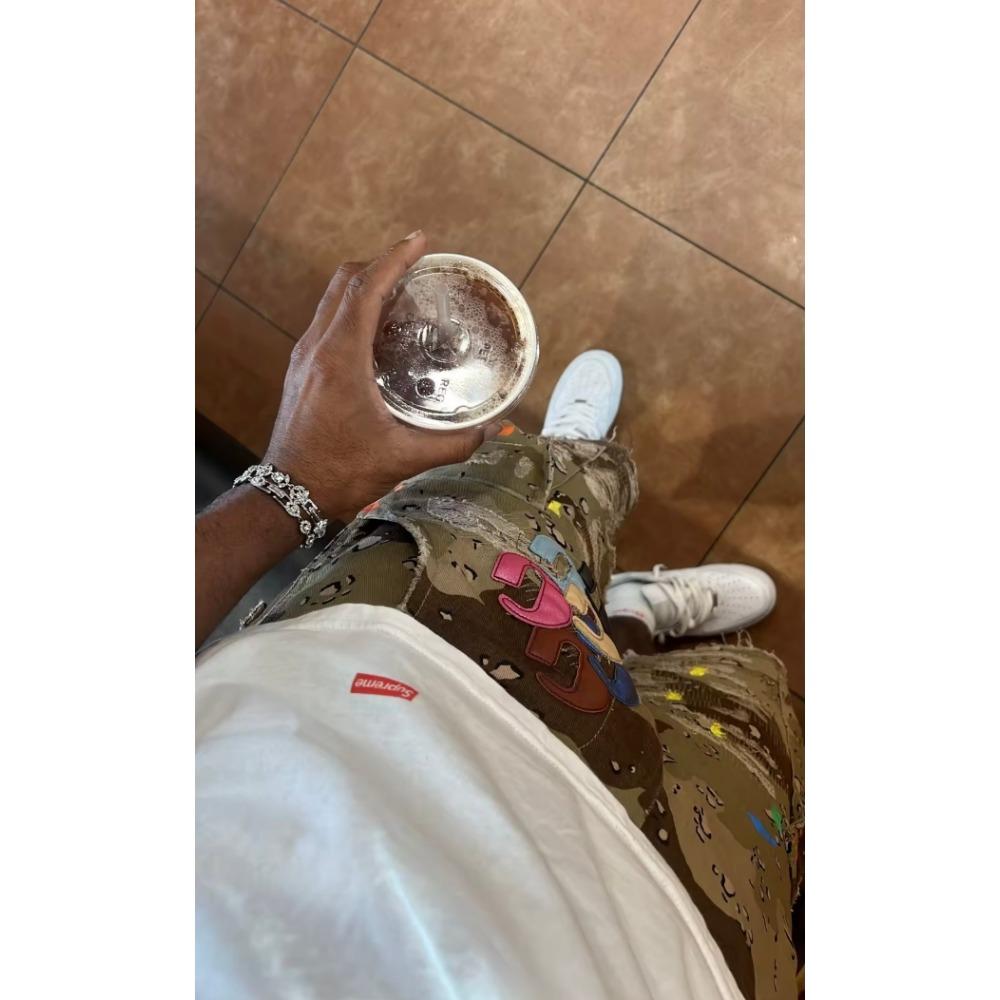 ZYLLO Летняя мода Камуфляжная вставка Кожа Буква Потертые Ретро Джинсы до колена Мужские Женские Шорты