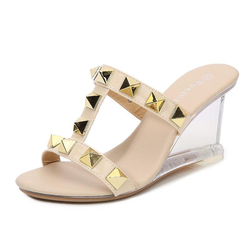 Женские прозрачные модные сандалии высокого качества на танкетке со стеклом, прозрачные босоножки на каблуке с заклепками LFD