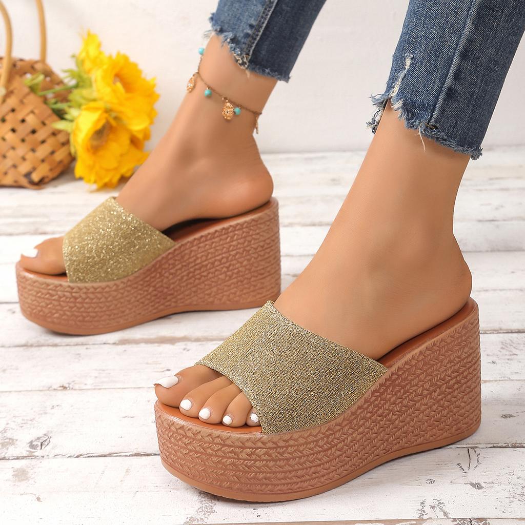 Женские тапочки, новые летние пляжные босоножки на танкетке, модные уличные тапочки на платформе, женские толстые каблуки, женские сексуальные шлепанцы